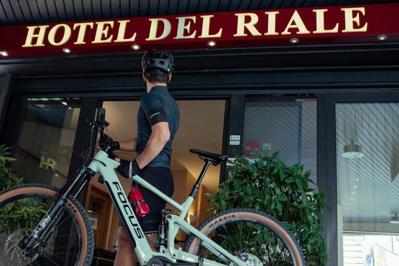 Hotel Del Riale Parabiago Zewnętrze zdjęcie