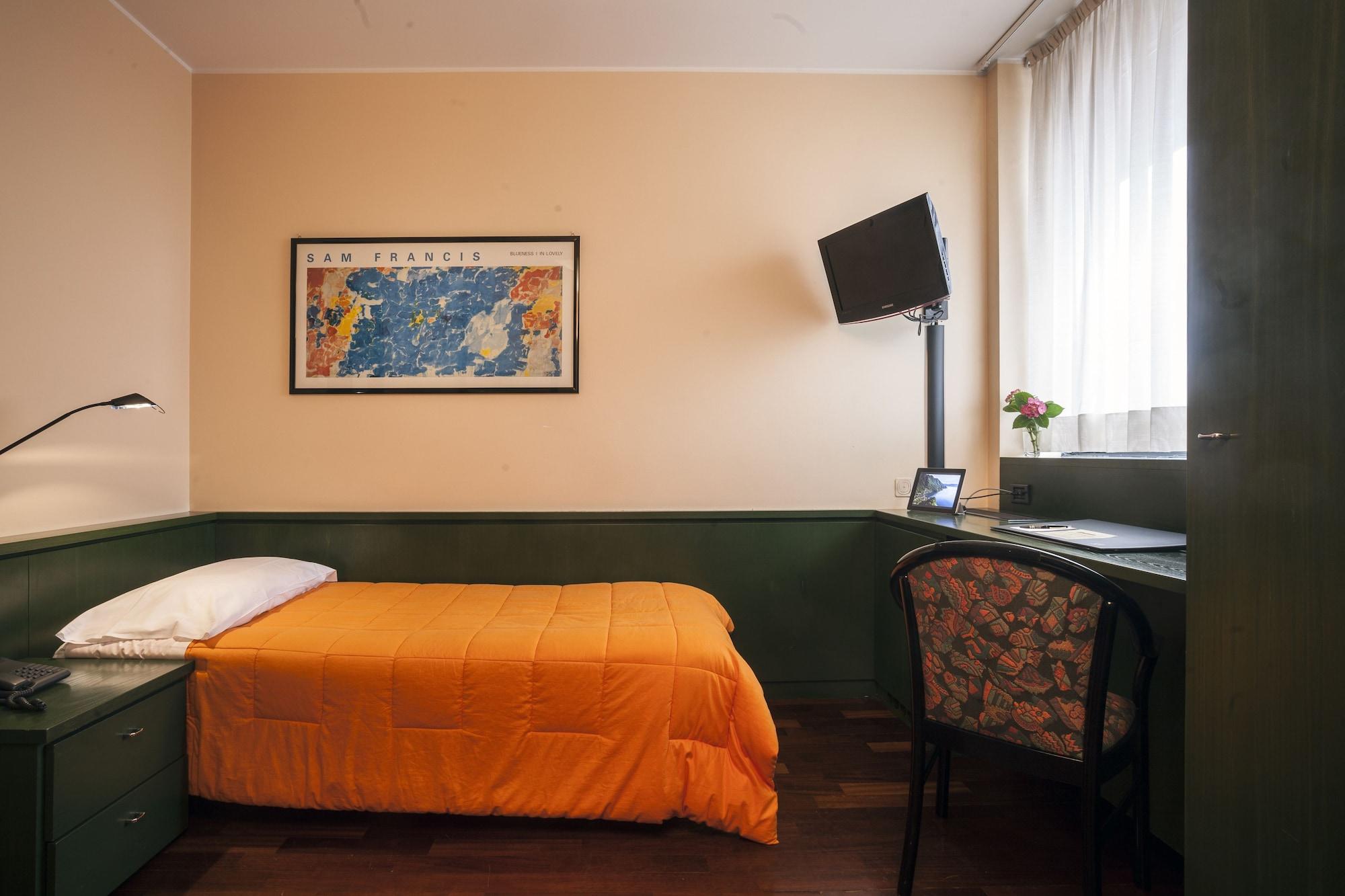 Hotel Del Riale Parabiago Zewnętrze zdjęcie
