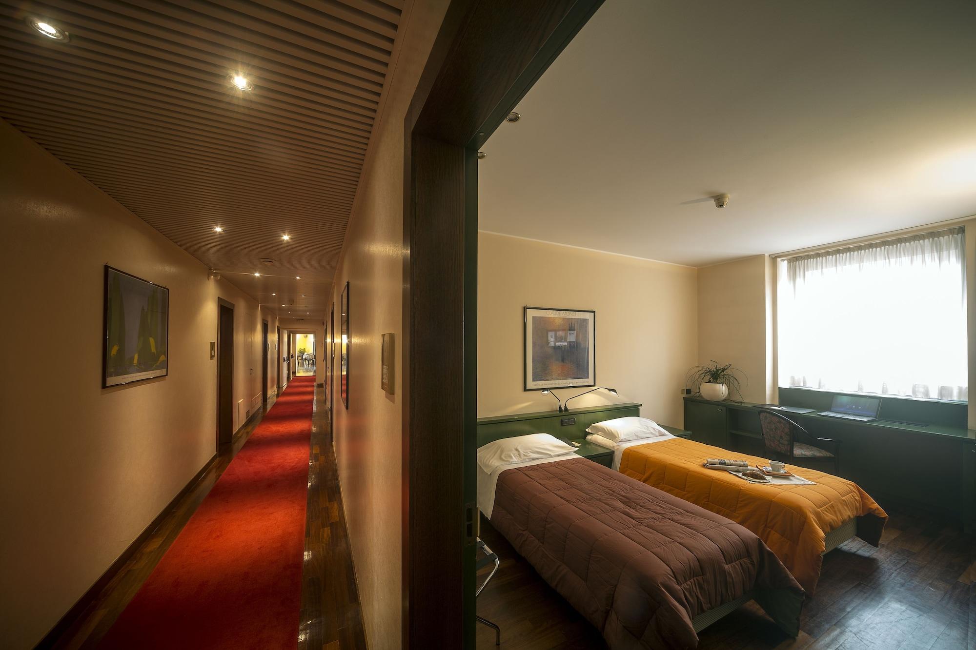 Hotel Del Riale Parabiago Zewnętrze zdjęcie