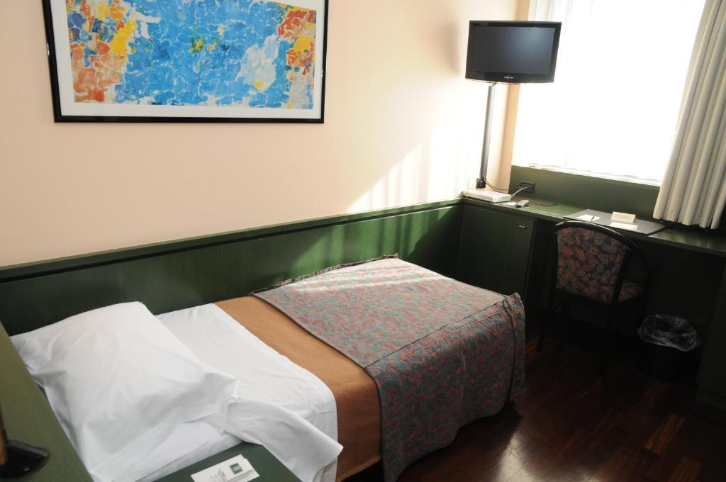 Hotel Del Riale Parabiago Zewnętrze zdjęcie